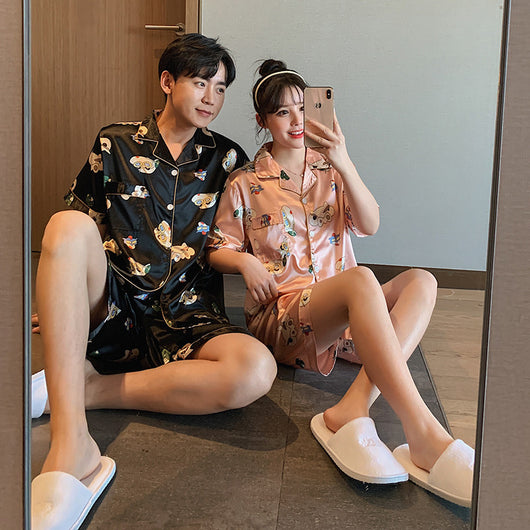 Pijama de Pareja en Seda de Hielo - Manga Corta Verano - Image 6