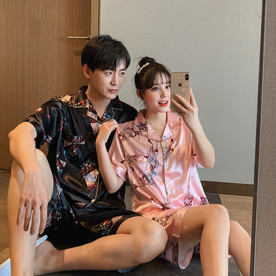 Pijama de Pareja en Seda de Hielo - Manga Corta Verano - Image 12