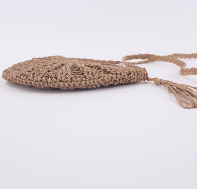 Bolsa de Playa Tejida a Mano con Asa Única y Detalles de Borlas Semicirculares - Image 7