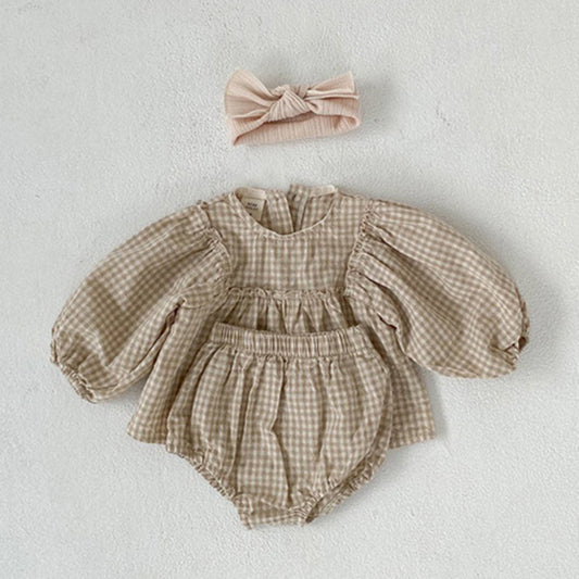 Conjunto Infantil Estilo Occidental con Blusa de Cuadros y Mangas Abullonadas
