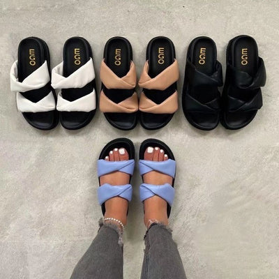 Sandalias Planas y Pantuflas con Plataforma - Image 10
