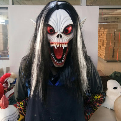 Máscara de Vampiro Morbias Látex Realista para Halloween - Image 8