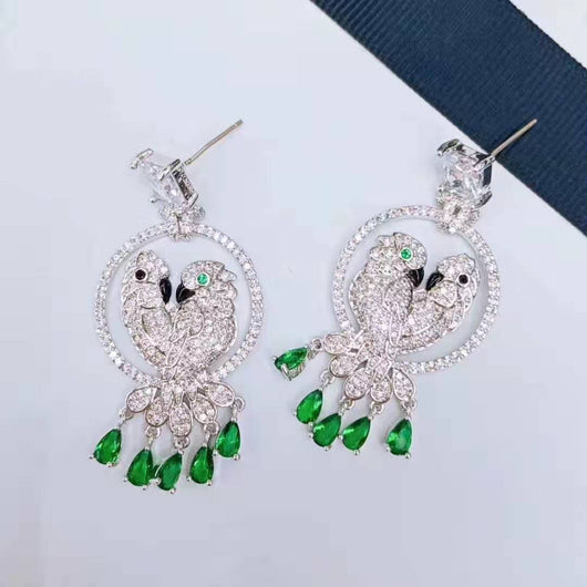 Aretes Loros Dobles en Crisoprasa con Incrustaciones de Micro Detalle - Image 7