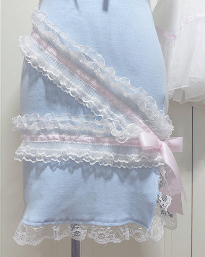 Falda Suspender Azul Ajustada con Encaje Hueco y Abertura Lateral - Image 5