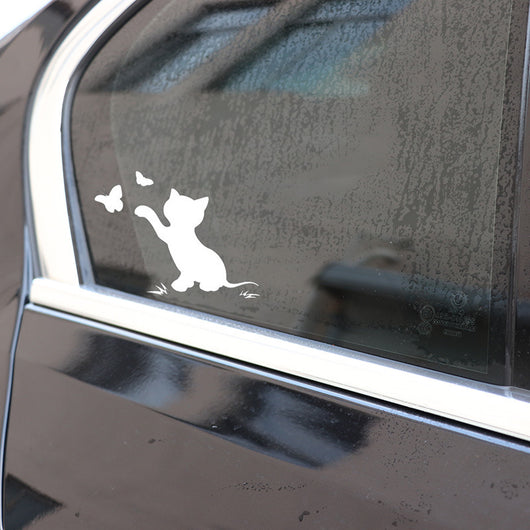 Adhesivo para Auto Gato Cartoon con Mariposa - Image 6