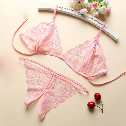 Conjunto de Lencería Sensual en Chifón: Sostén, Tanga y Ligas - Image 13