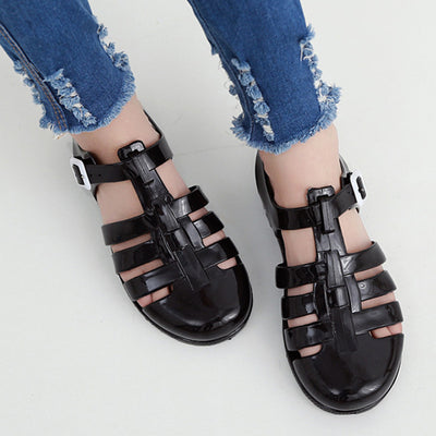 Sandalias Transparentes de Playa Tipo Crocs - Cómodas y Versátiles - Image 11