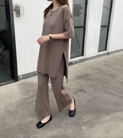 Conjunto de Punto: Blusa Midi y Pantalón Ancho - Image 3