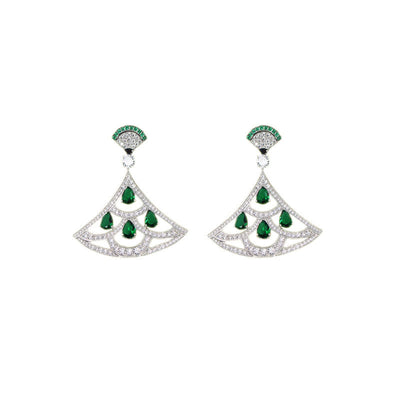 Aretes Abanicos de Circón Verde con Diamantes Chapados en Oro - Image 3