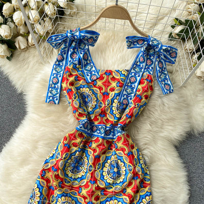 Falda Fishtail Elegante con Lunares y Tirantes Ajustados - Image 4