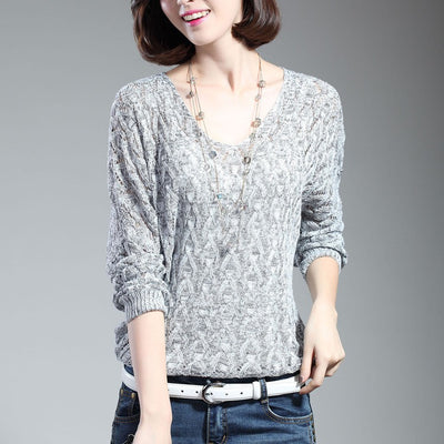 Suéter Suelto V-Neck Manga Murciélago Hueca Torcida para Mujer - Image 11