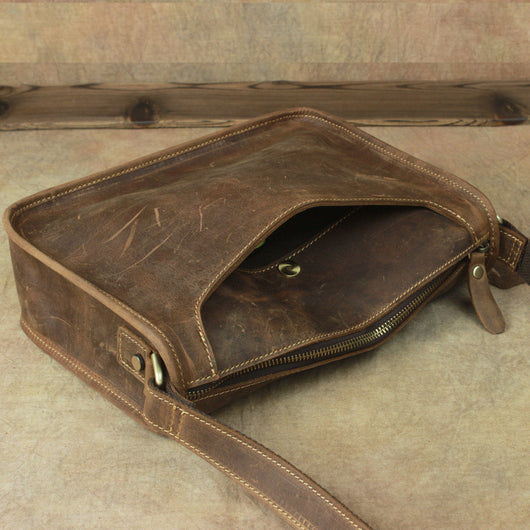 Bolsa Mensajero de Cuero Crazy Horse - Estilo Casual y Minimalista - Image 3