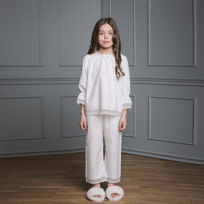 Pijama Infantil para Niña con Detalles de Encaje - Image 10