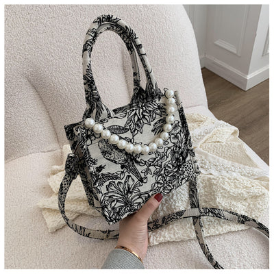 Bolso de Hombro Tipo Graffiti con Gran Capacidad - Cartera Versátil para Diario - Image 6