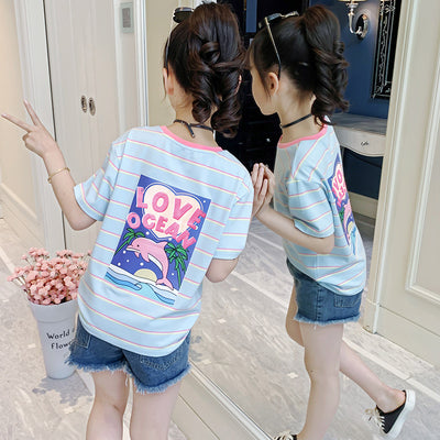 Playera Infantil Estilo Occidental con Estampado Caricatura y Rayas - Image 10