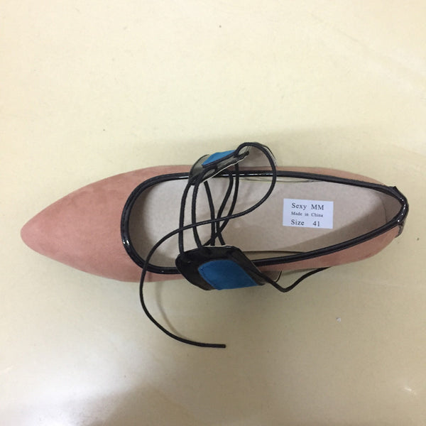 Zapatos Bajos con Terciopelo a Juego y Cierre de Cordones