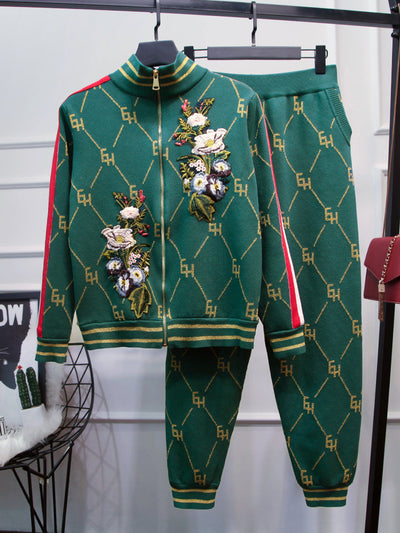 Conjunto Dos Piezas Cardigan Tejido y Pantalón Casual con Bordado Floral Europeo - Image 3