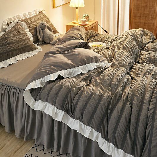 Juego de Sábanas Blancas Estilo Princesa de Algodón Lavado con Encaje Seersucker - Colección de 4 Piezas - Image 4