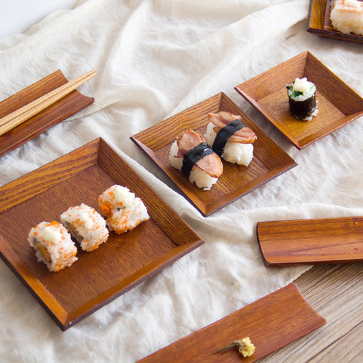 Plato Cuadrado de Madera de Acacia Premium - Bandeja para Servir Postres y Sushi - Image 4