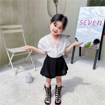 Conjunto de Dos Piezas para Niña: Blusa de Verano con Encaje y Short Naranja - Image 6