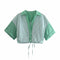 Camisa Verde Listrada com Gola Alta e Mangas Curtas