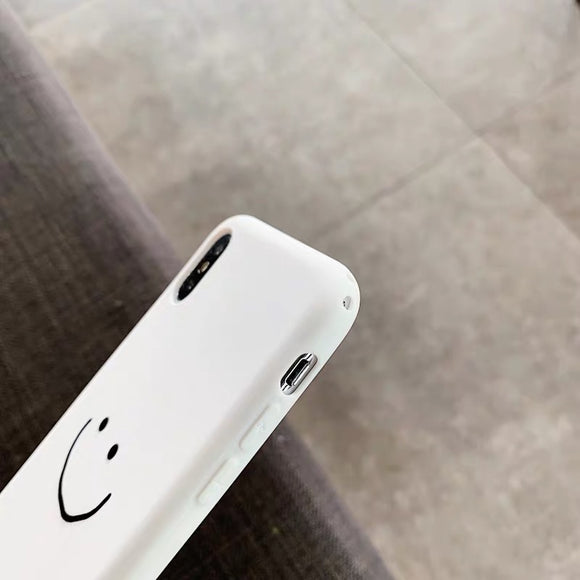 Funda para celular con diseño sonriente y personalidad única