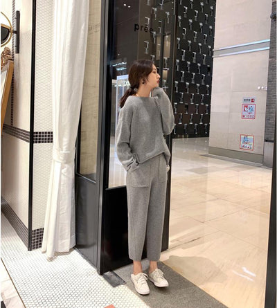 Conjunto de Dos Piezas: Suéter y Pantalón - Image 17