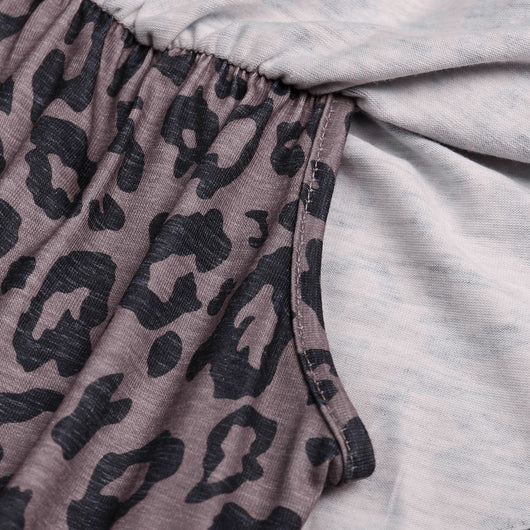 Mono Leopardo con Escote Envolvente y Espalda Abierta para Mujer - Image 9
