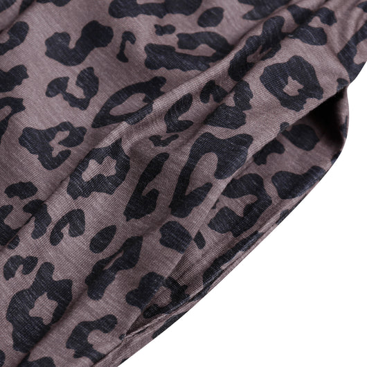 Mono Leopardo con Escote Envolvente y Espalda Abierta para Mujer - Image 10