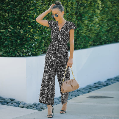 Jumpsuit Floral de Gasa para Mujer - Escote en V, Diseño Europeo - Image 13