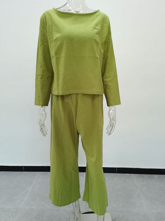 Conjunto de Dos Piezas: Blusa Suelta y Pantalón Tres Cuartos - Image 9