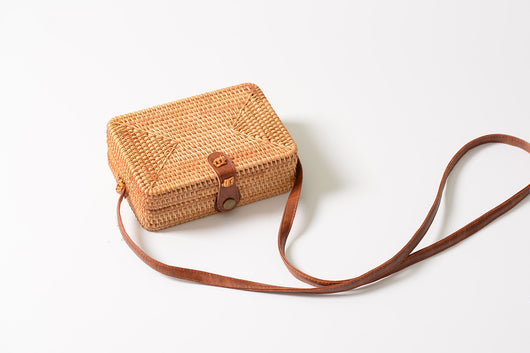 Bolsa Tejida de Ratán Artesanal - Bandolera Mini Retro con Cierre de Cuero - Image 19