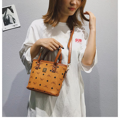 Bolso Bandolera Asimétrico de Moda - Image 8