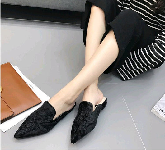 Sandalias planas puntiagudas y pantuflas de moda - Image 14