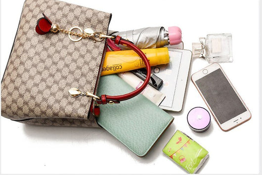Bolsa Maternal Crossbody - Portátil y Funcional - Image 4