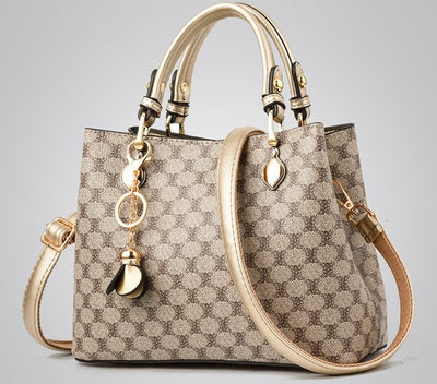 Bolsa Maternal Crossbody - Portátil y Funcional - Image 9