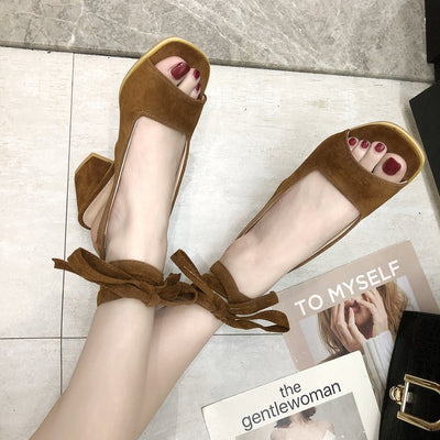 Sandalias con Cordones Ajustables - Image 8