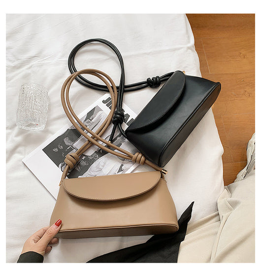 Bolso Axilar de Diseño Exclusivo con Textura PU - Image 9