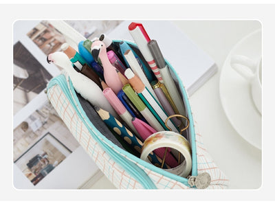 Estuche de Malla de Gran Capacidad para Útiles Escolares - Image 7