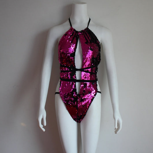 Traje de Baño Enterizo con Lentejuelas y Cuello Halter Ajustable - Image 26