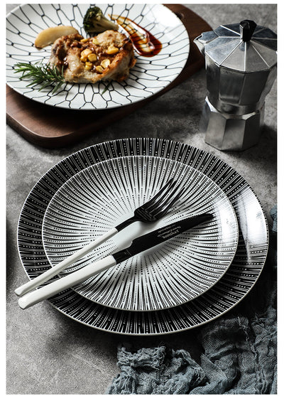 Plato para Bife Estilo Occidental con Diseño Geométrico Blanco y Negro - Image 9