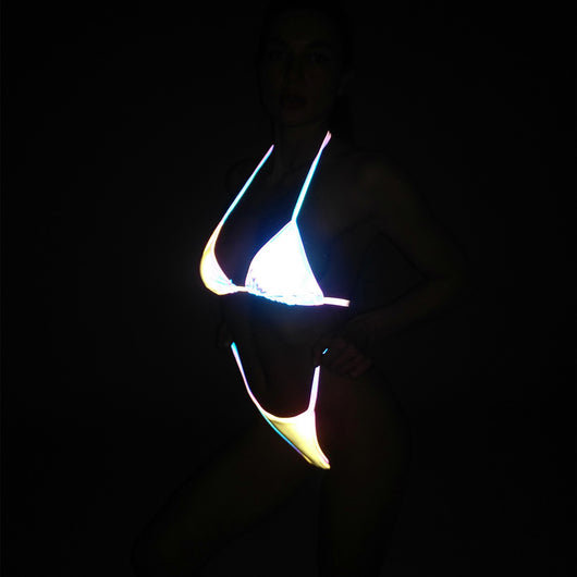 Bikini Reflectante Arcoíris con Detalles Láser - Image 24