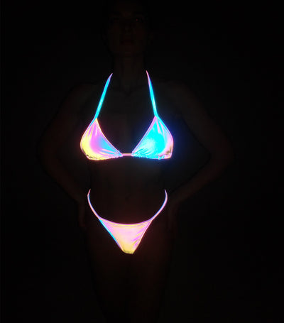 Bikini Reflectante Arcoíris con Detalles Láser - Image 26