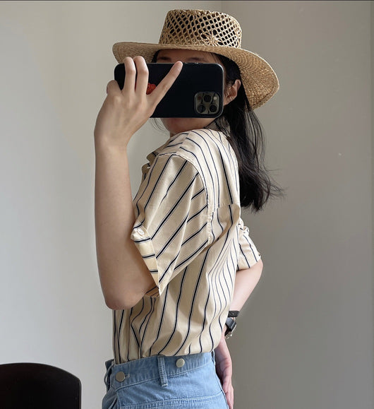 Camisa Retro de Rayas con Solapa Literaria, Manga Corta Suelta y Ligera - Image 8