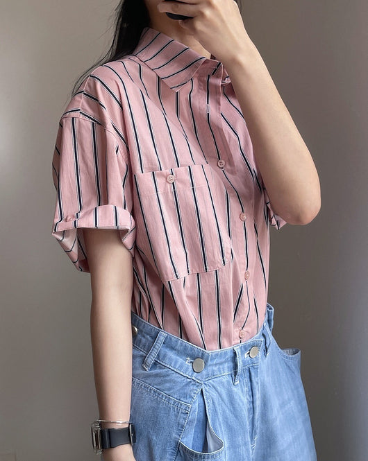Camisa Retro de Rayas con Solapa Literaria, Manga Corta Suelta y Ligera - Image 10