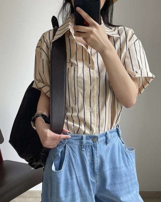 Camisa Retro de Rayas con Solapa Literaria, Manga Corta Suelta y Ligera - Image 20