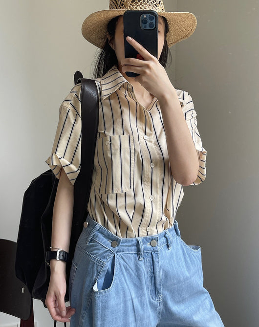 Camisa Retro de Rayas con Solapa Literaria, Manga Corta Suelta y Ligera - Image 22