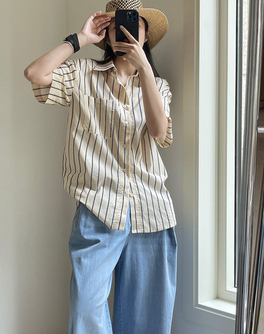 Camisa Retro de Rayas con Solapa Literaria, Manga Corta Suelta y Ligera - Image 32
