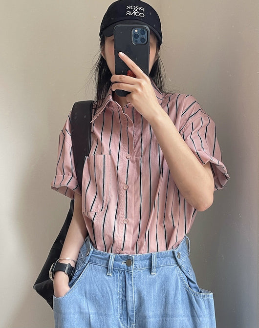 Camisa Retro de Rayas con Solapa Literaria, Manga Corta Suelta y Ligera - Image 43