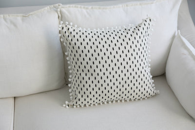 Almohada de Cintura con Diseño Geométrico en Algodón y Lino - Image 23